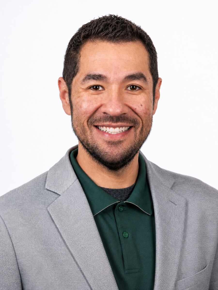 Biographical Photo of Dr. Danny Hernandez